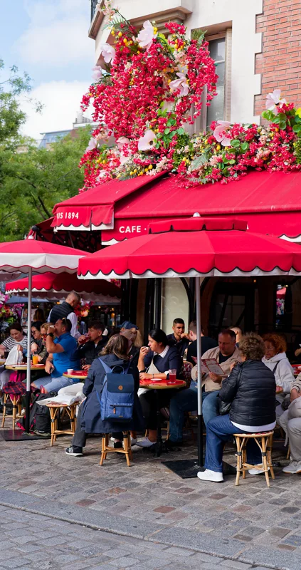 Photo from 2025 Paris album - Image 36