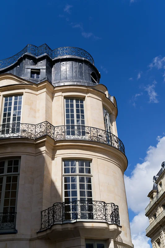 Photo from 2025 Paris album - Image 54