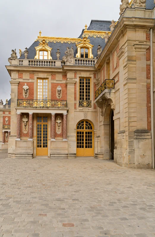 Photo from 2025 Paris album - Image 55