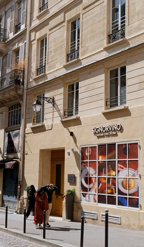 Photo from 2025 Paris album - Image 95