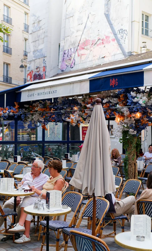 Photo from 2025 Paris album - Image 97